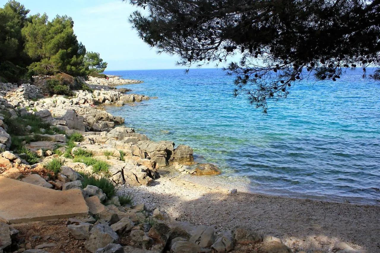 Apartments With A Parking Space Mali Losinj, Losinj - 19646 0*,